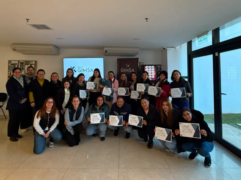 Taller Gimsa: Formando Talento Para La Industria Textil